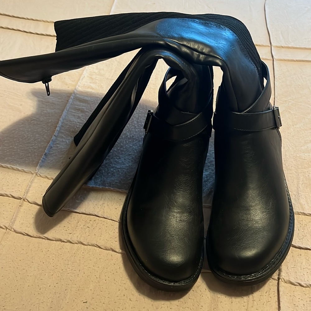 Tall black life stride boots size 8